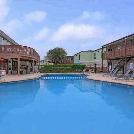 Beautiful/Spacious 2 Bedroom Houston Near Galleria Екстер'єр фото