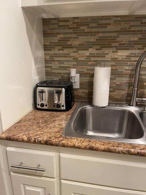Beautiful/Spacious 2 Bedroom Houston Near Galleria Екстер'єр фото