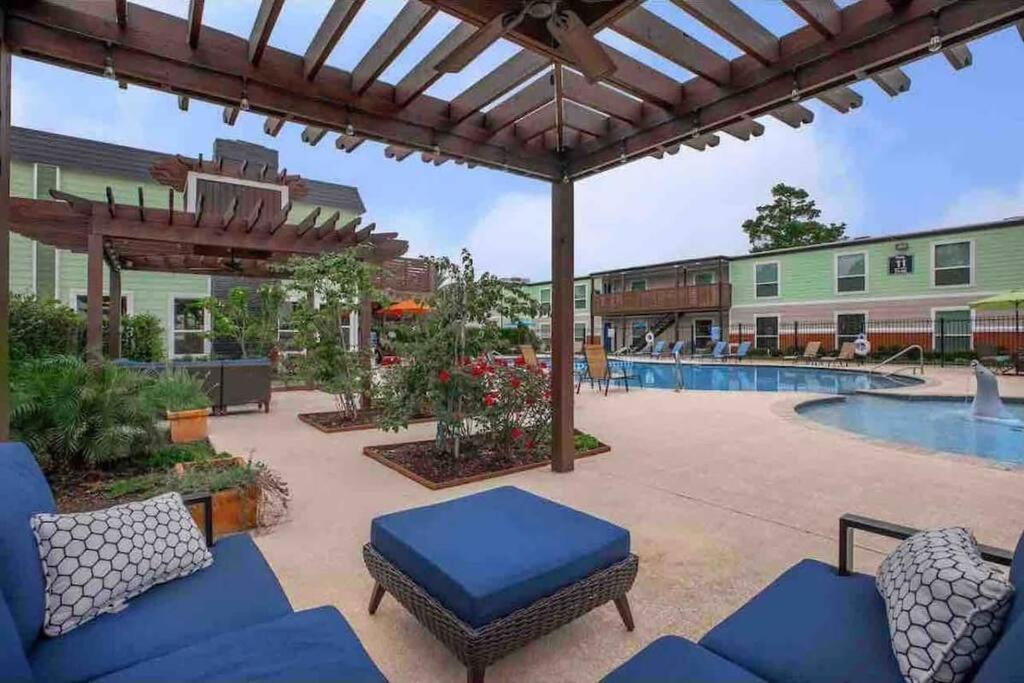 Beautiful/Spacious 2 Bedroom Houston Near Galleria Екстер'єр фото