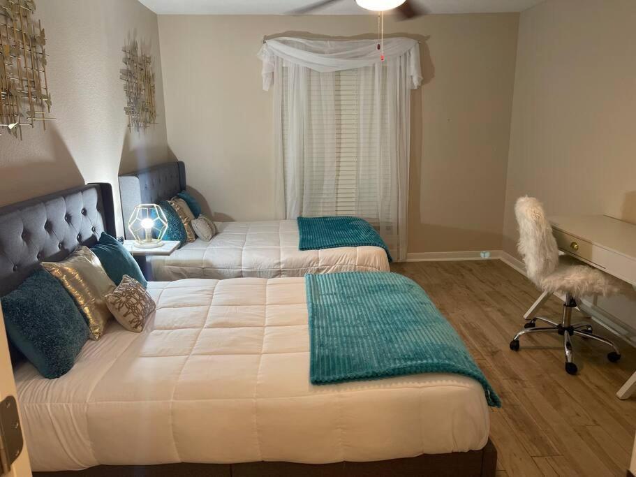 Beautiful/Spacious 2 Bedroom Houston Near Galleria Екстер'єр фото